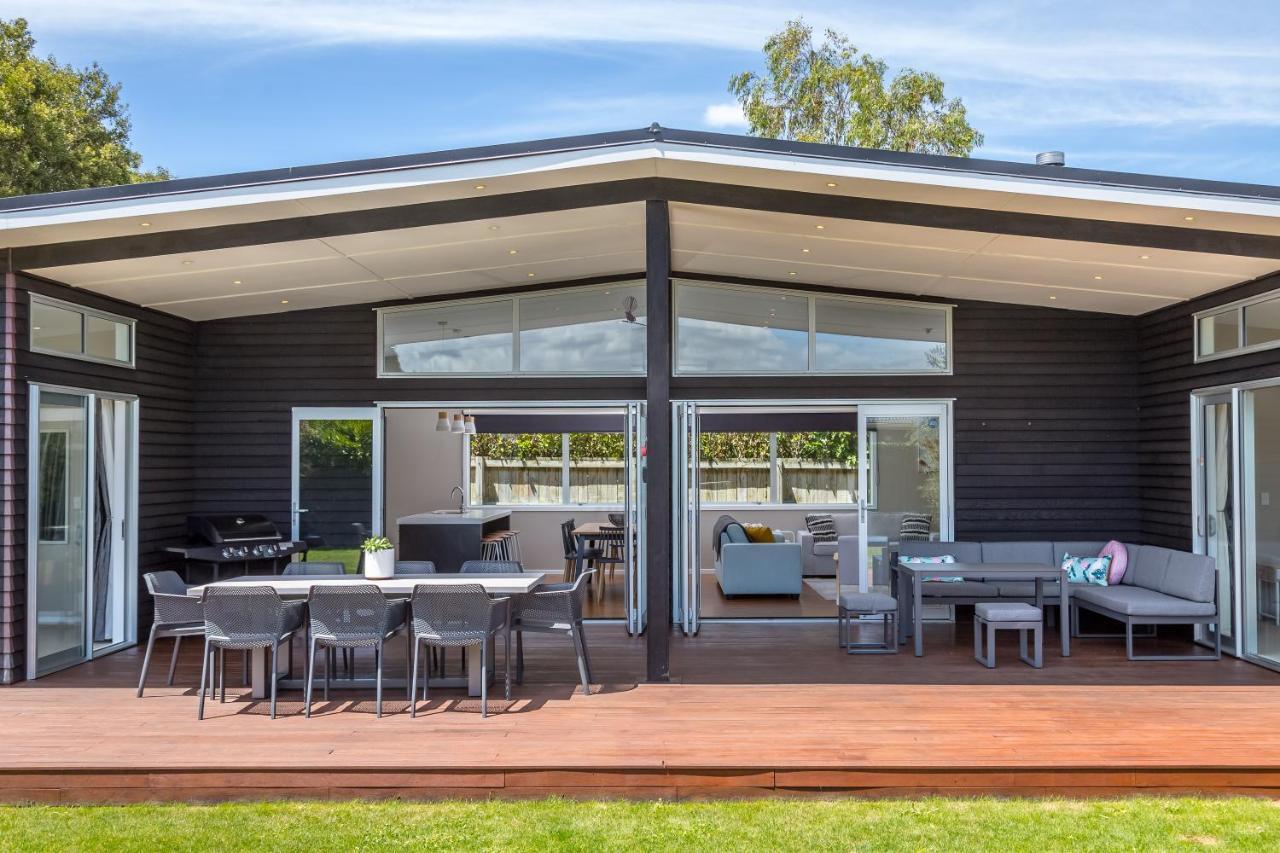 Wind Down On Esther Martinborough Exterior photo